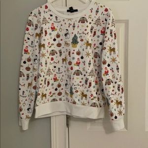 Super cute Christmas sweatshirt.